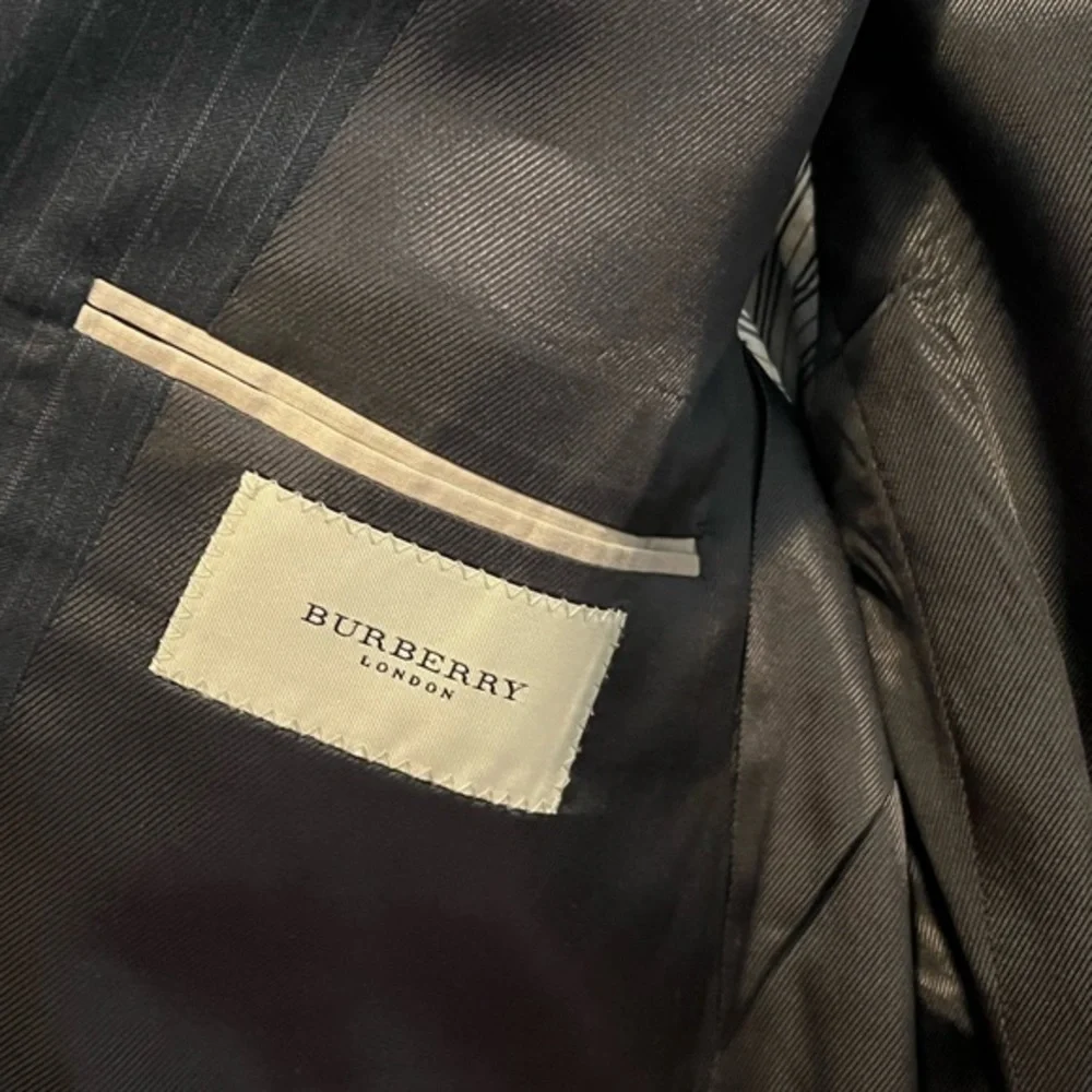 Burberry London Mens Grey Pinstripe Worsted Wool 2 Button Blazer Jacket 40R